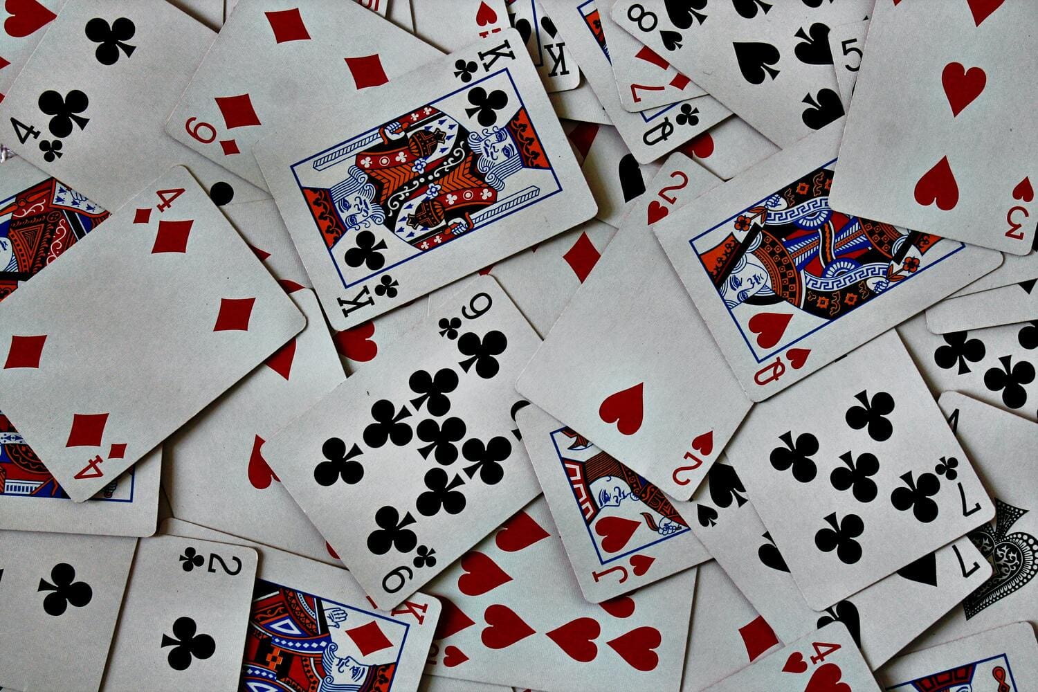 How to read tarot with playing cards