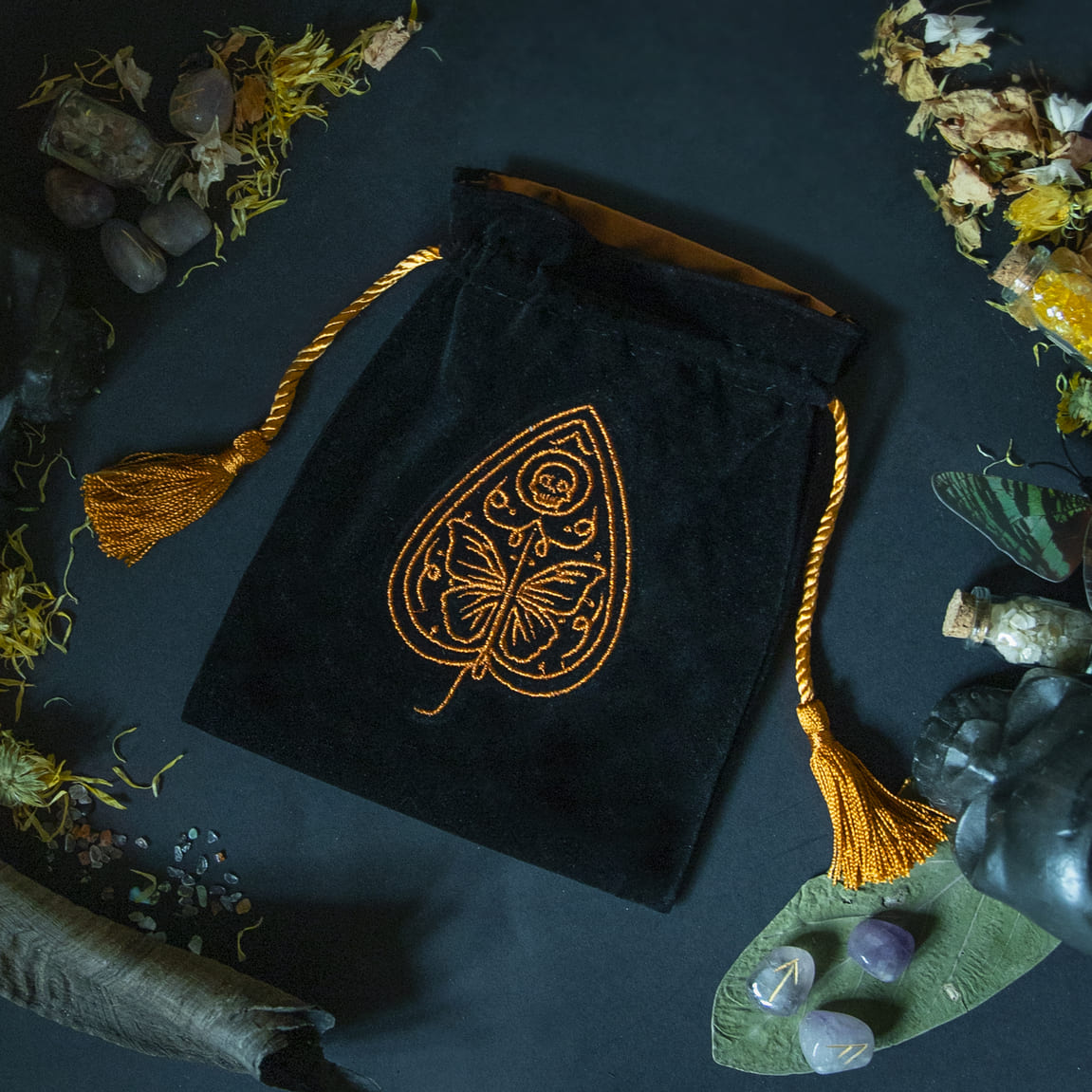 Oracle Pouch